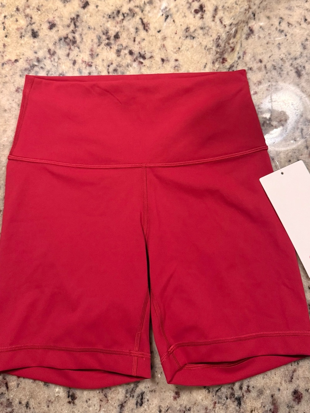 lululemon athletica Women's High-Rise Athletic Shorts - size 6 - 6 in inseam